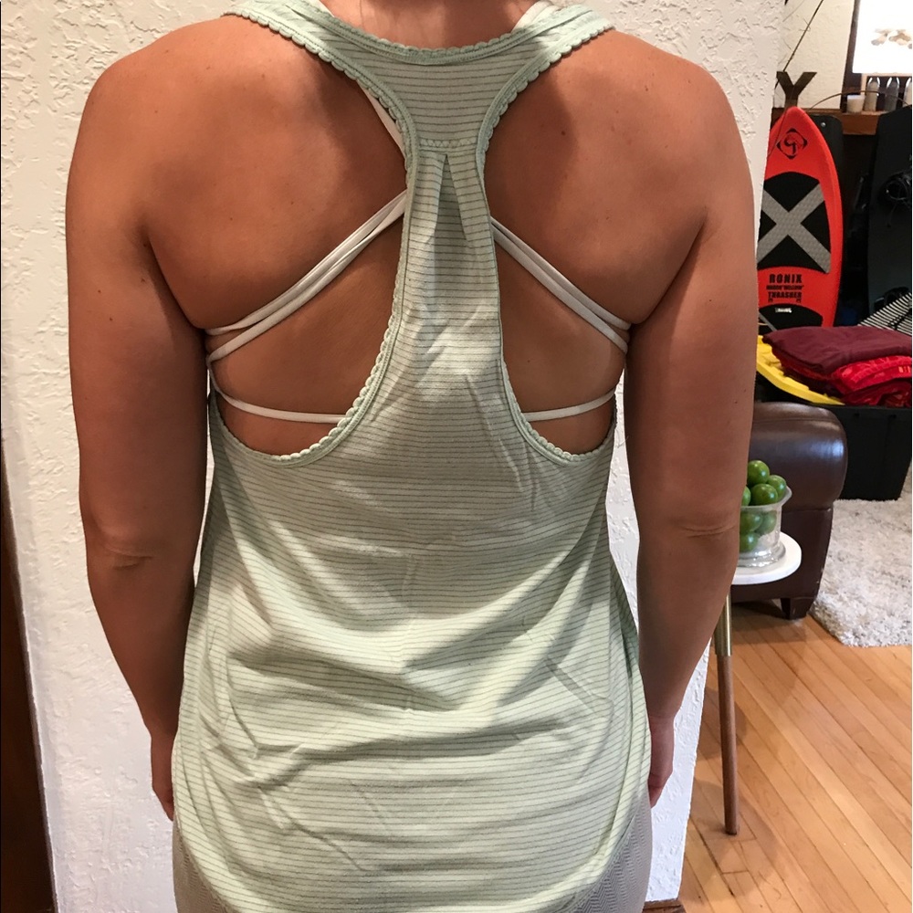 Lululemon tank top