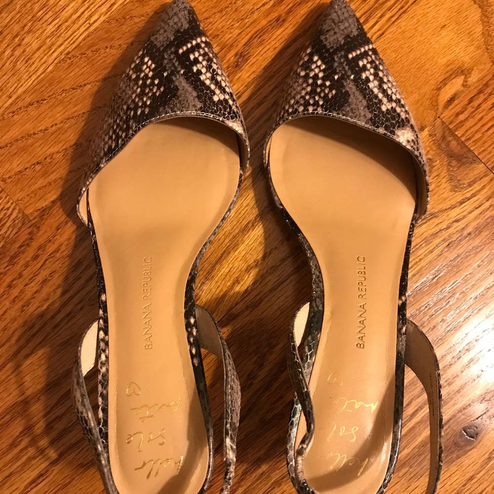 Banana Republic Snake Patterned Heels