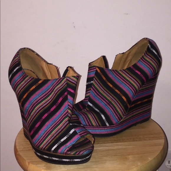 Multi-colored Wedges - Picture 2 of 4