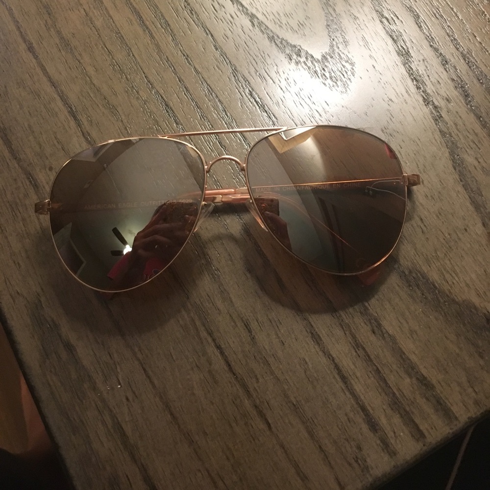 American eagle outfitters aviators sunglasses