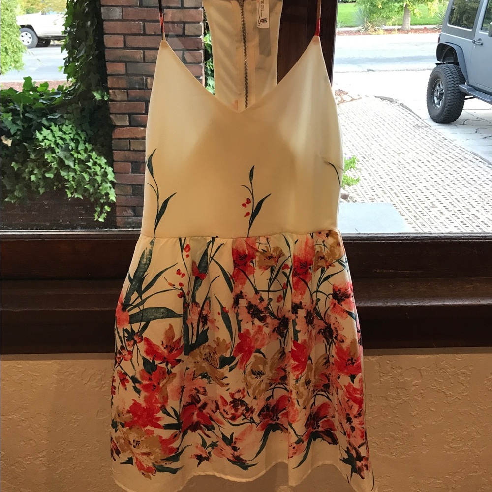 Cute dress