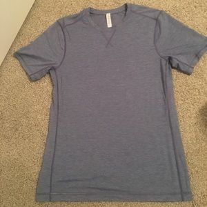 Men's LuLulemon Athletic Shirt