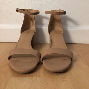 Tan platform/heels
