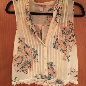 Floral Pintuck Blouse
