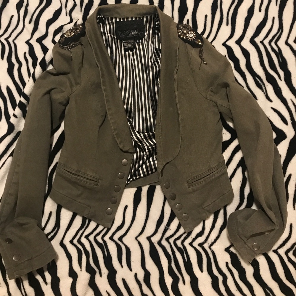 Vintage Design, Buckle, Daytrip Blazer