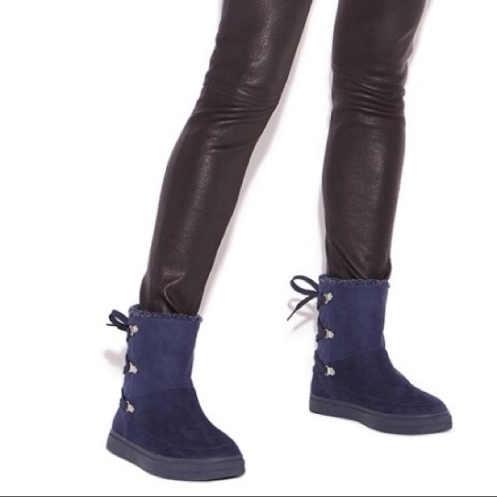 New ✨ Lace-Up Winter Boots