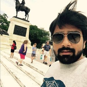 Meet your Posher, Asad