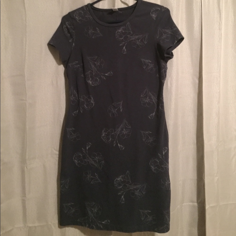 T-shirt bodycon dress