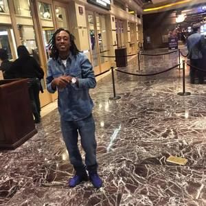 Meet your Posher, Mark