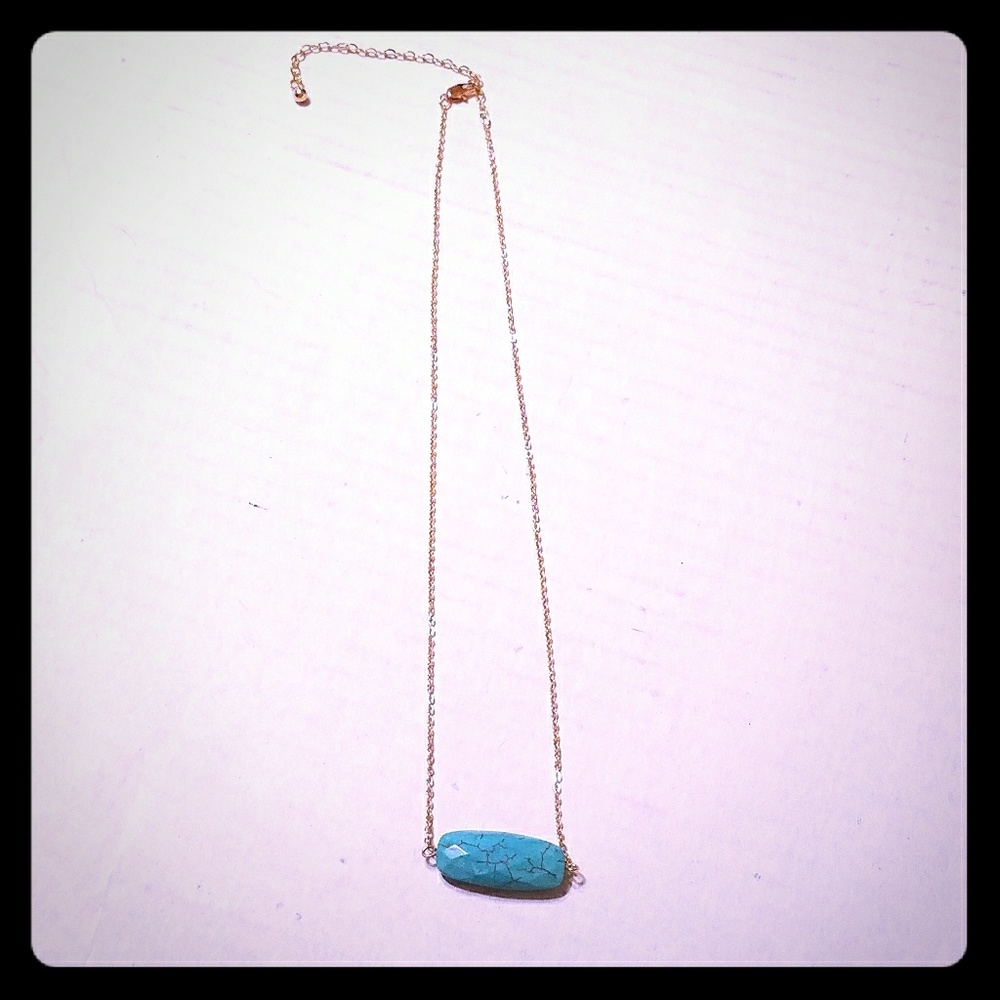 Boutique Faux Turquoise Pendant Necklace 18" - Picture 2 of 4