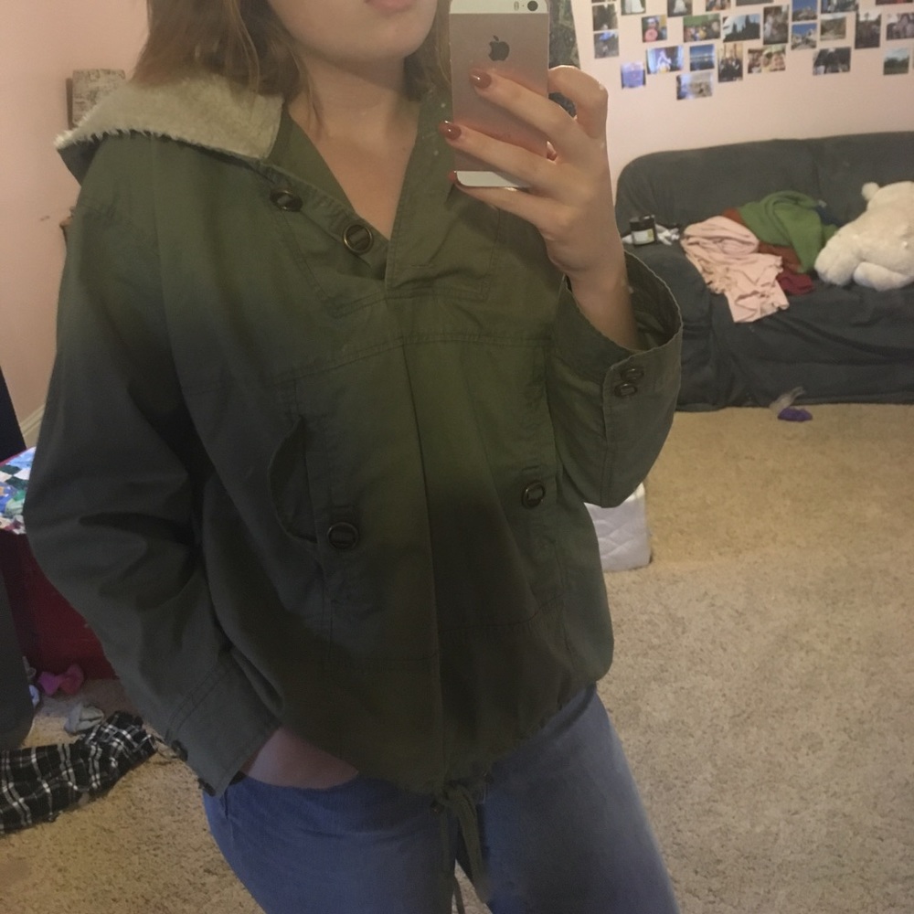 Green military pullover