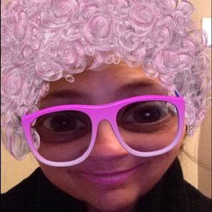 Meet your Posher, Lura
