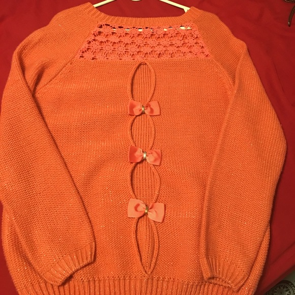 Sweater - Picture 2 of 2