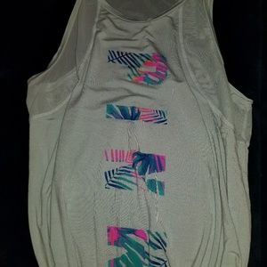 🚫traded Pink tank
