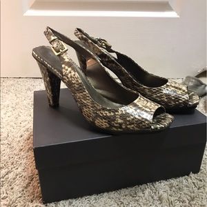 Tahari heels