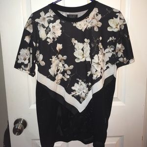 Floral shirt with mesh