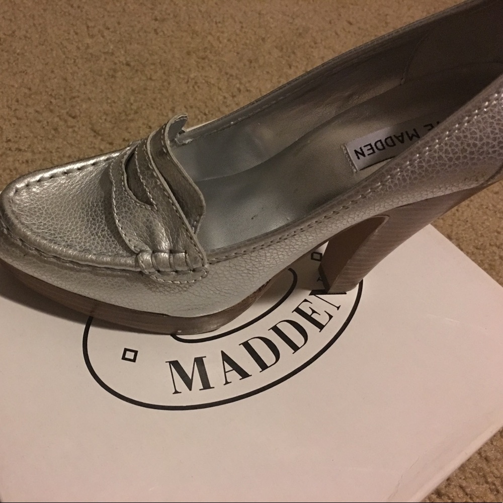 Steve Madden pumps size 9