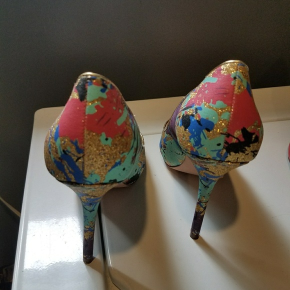 7.5 M Boutique 9 by Nine West heels - Picture 3 of 3