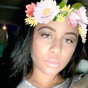 Meet your Posher, Quintina