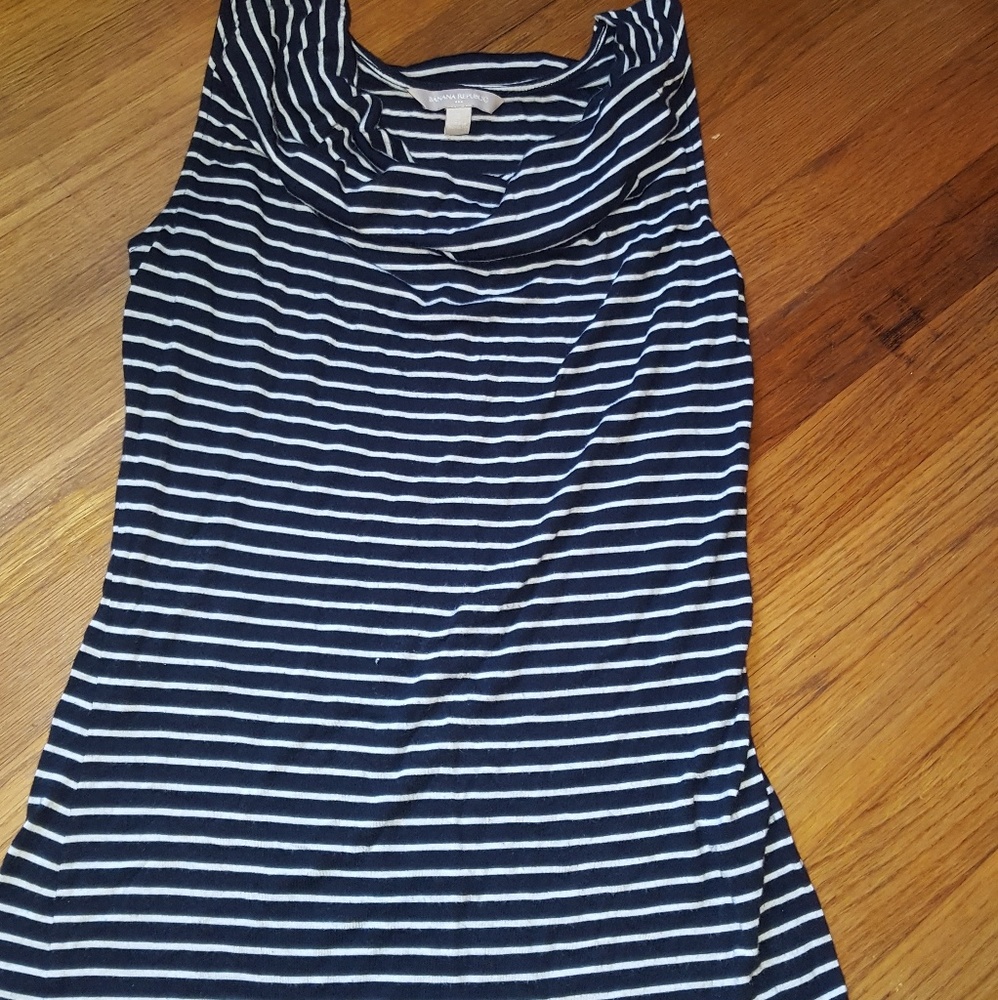 VGUC, Banna Republic shirt,  small