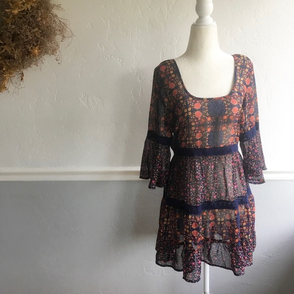 Band of Gypsies Tops - Band of Gypsies Boho Fall Floral Tunic, M