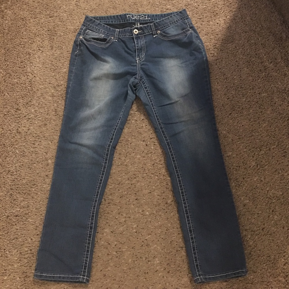 Rue 21 skinny jeans (short)