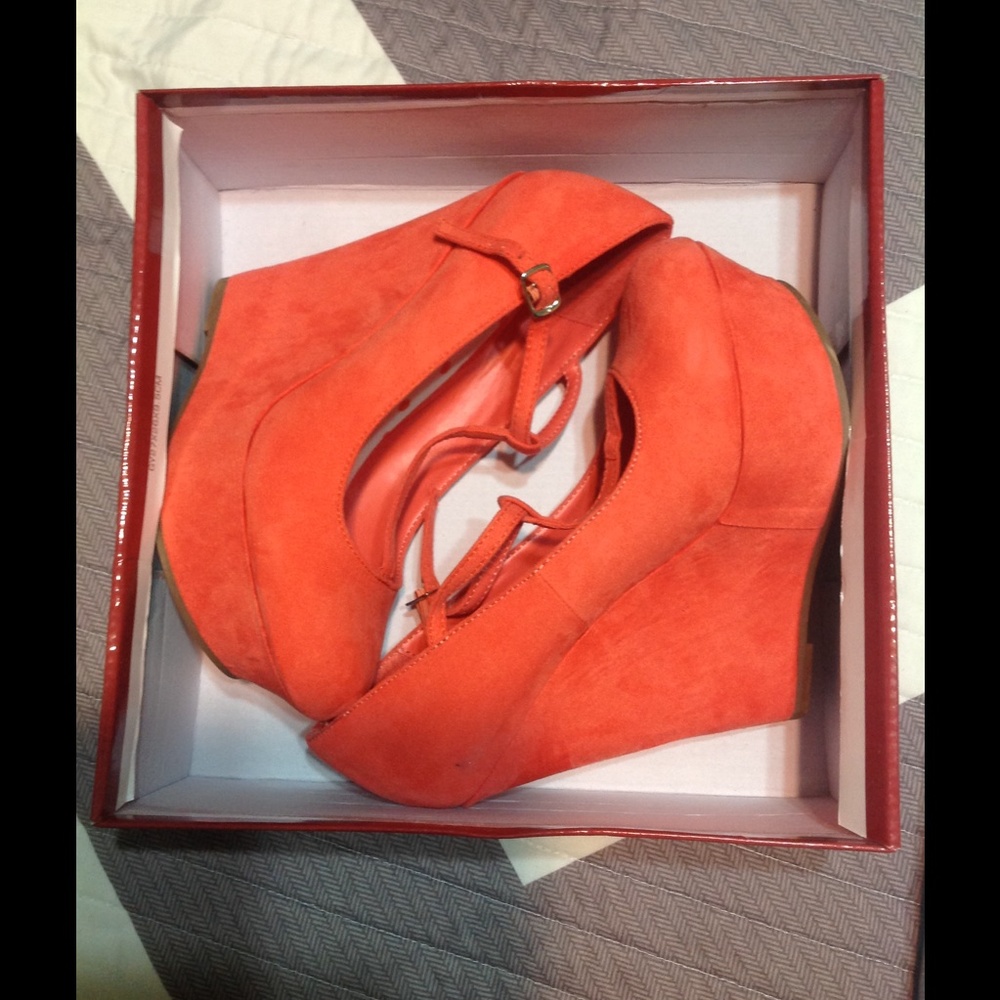 platform wedges - Picture 1 of 4