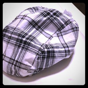 Old Navy paper boy hat