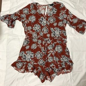 What Not to Wear size XXL Floral Romper