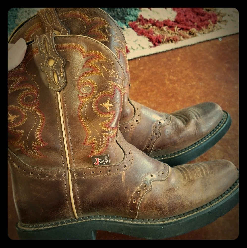 Justin Boots