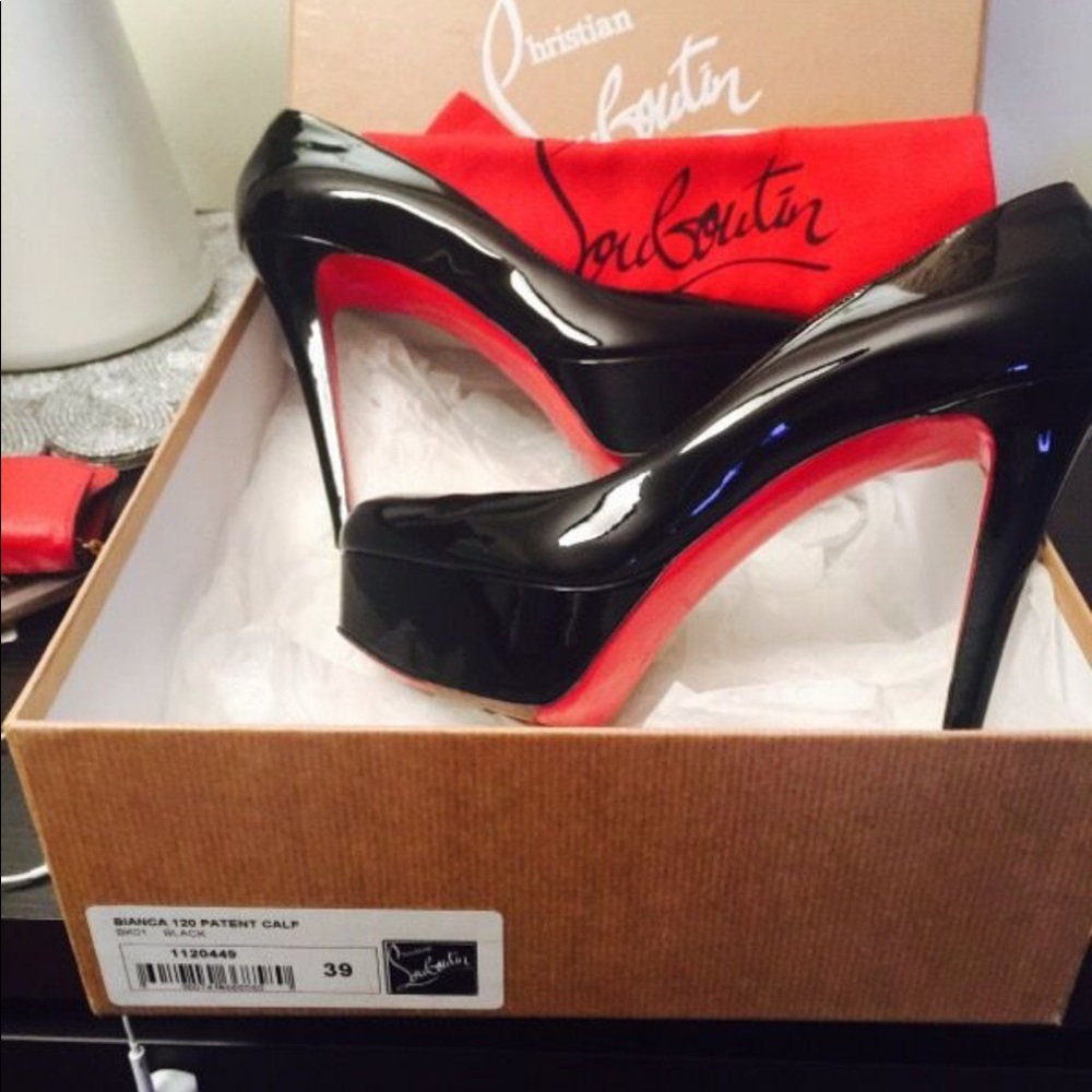 Christian Louboutin Bianca size 39