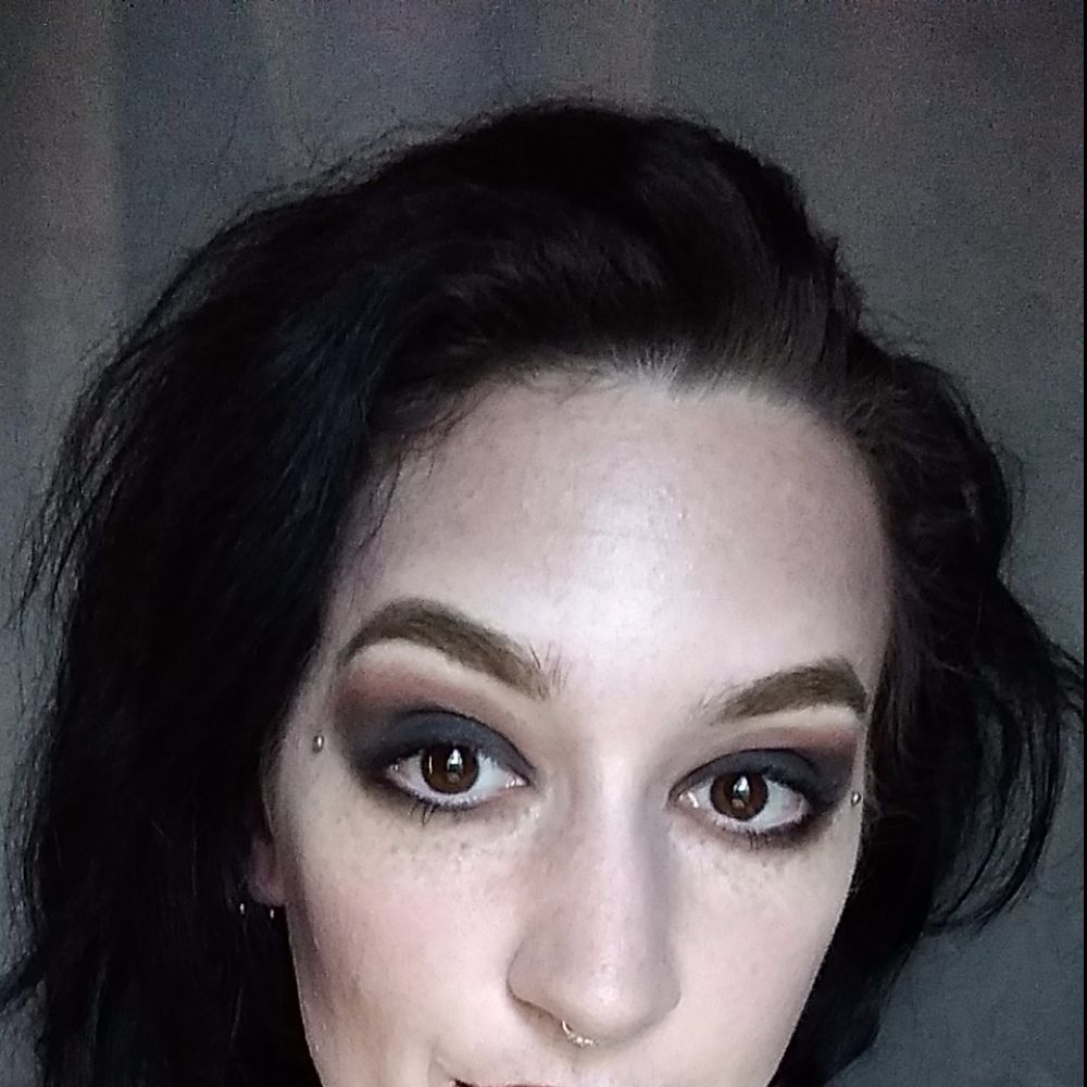 Meet your Posher, Kari