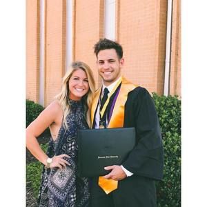 Meet your Posher, Zach