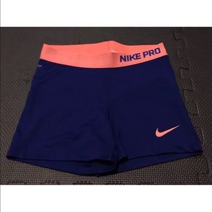 *SOLD NOT FOR SALE* Nike workout shorts size M
