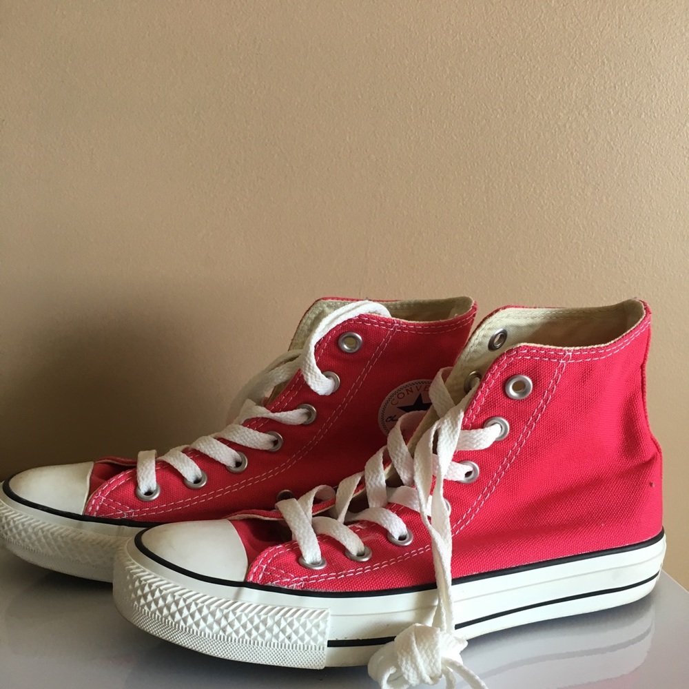 NWOT! 1 HR PRICE DROP! ConversePink High Tops!!!