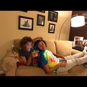 Meet your Posher, Laura