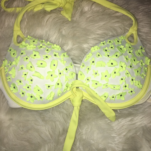 Victoria's Secret swim top 34b gorgeous sparkly - Picture 1 of 3