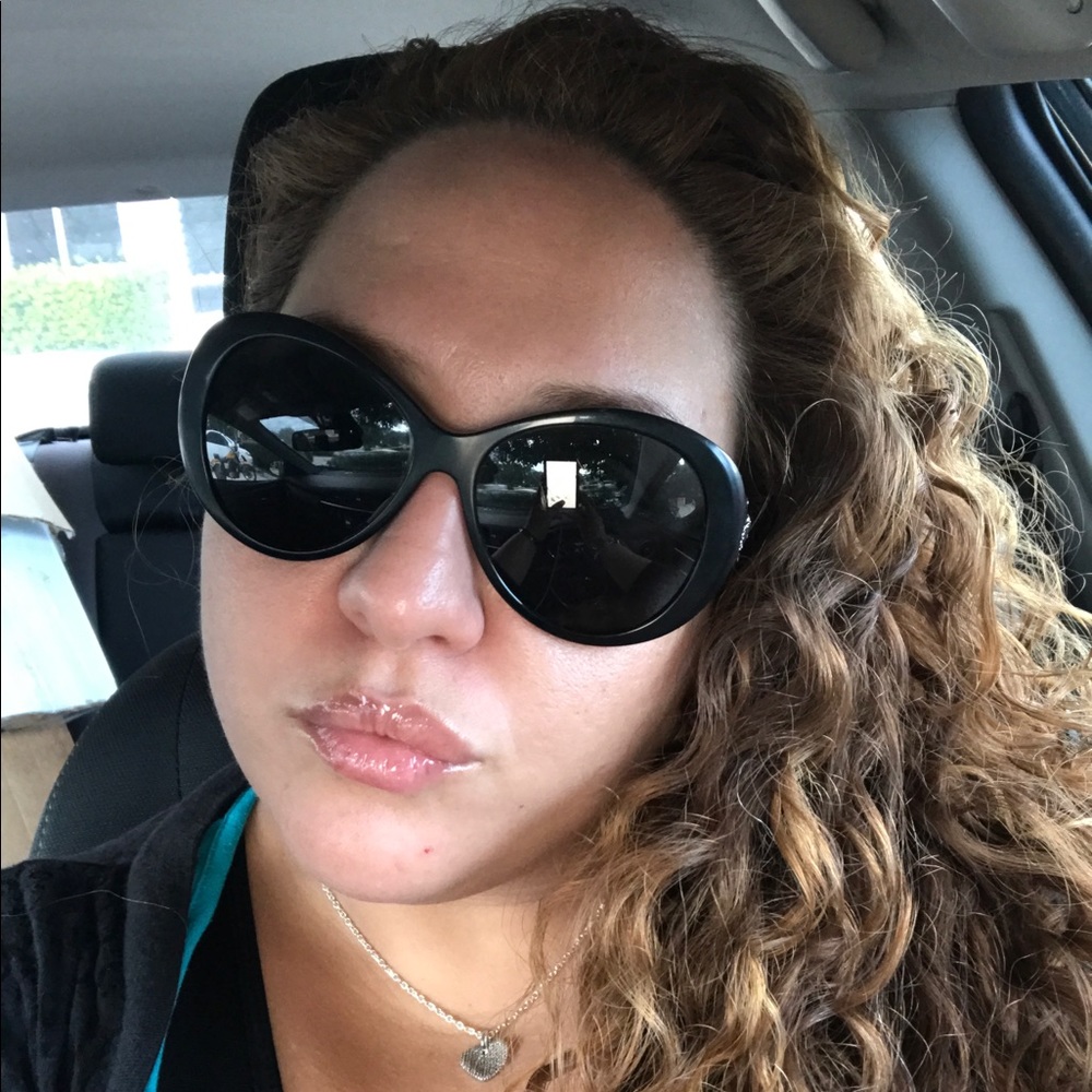 Meet your Posher, Christine