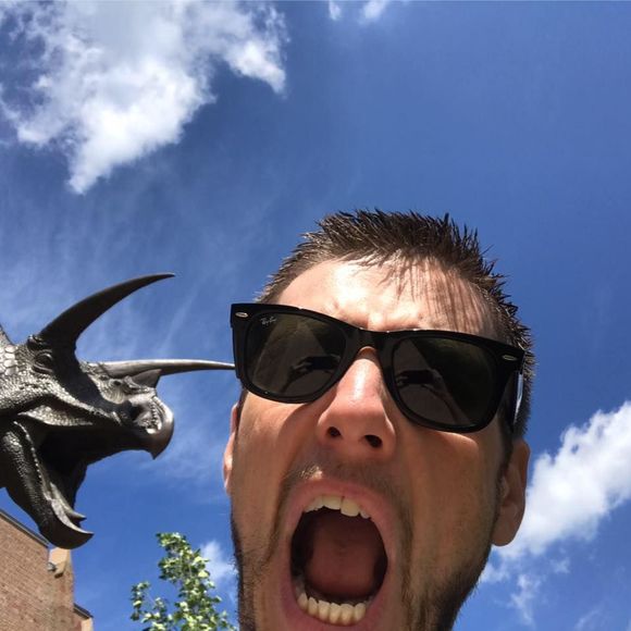 Meet your Posher, Joshua - Picture 1 of 1