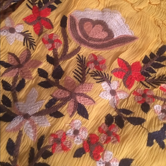 ✨LAST ONE!! Embroidered Boho Off Shoulder Dress✨ - Picture 7 of 8