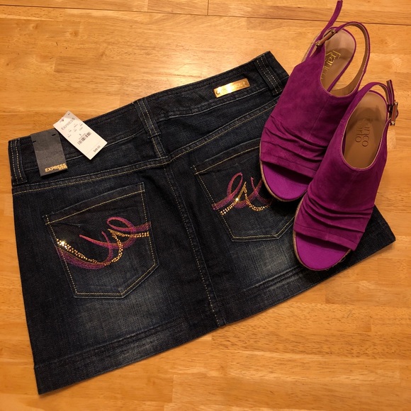 Express Dresses & Skirts - NWT Express Mini Skirt