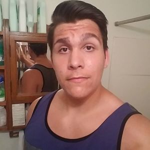 Meet your Posher, Larry