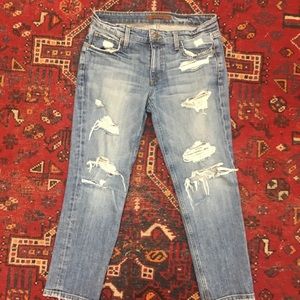 Joe's jeans size 26 slim crop distressed jeans