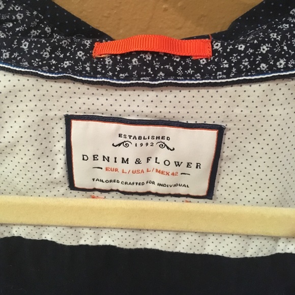 Short Sleeve Polo - Picture 3 of 3