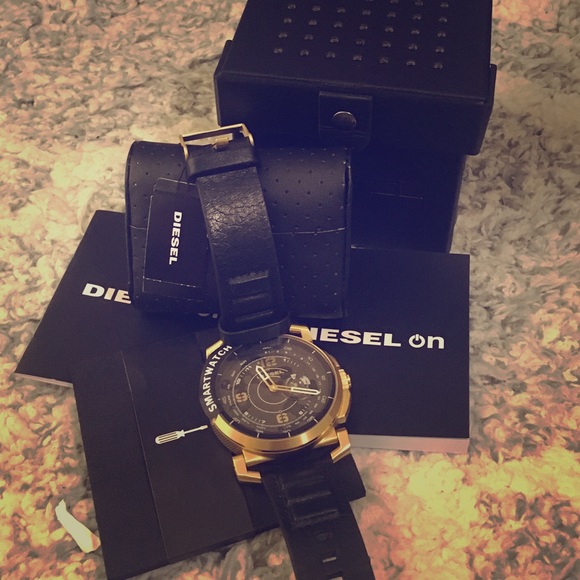 Smartwarch"DIECEL ÓN" - Picture 1 of 7