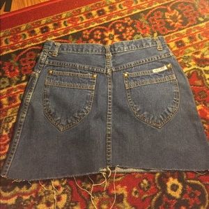 Vintage tres Jolie denim skirt