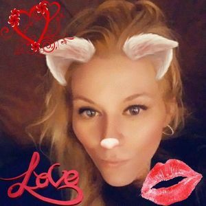 Meet your Posher, Brandy