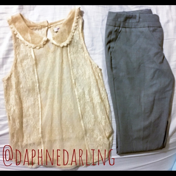 Arizona scalloped cream colored lace blouse - Picture 1 of 1