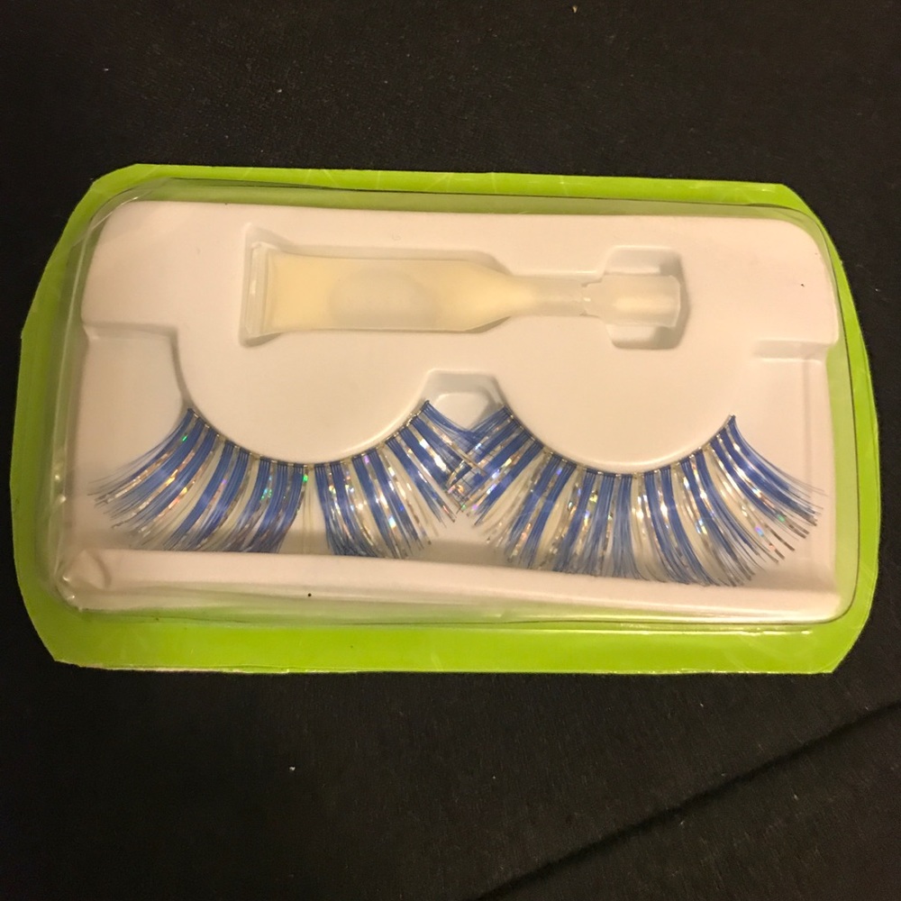 Eyelashes💙