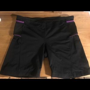 Black Athleta Shorts - Size XL - Black